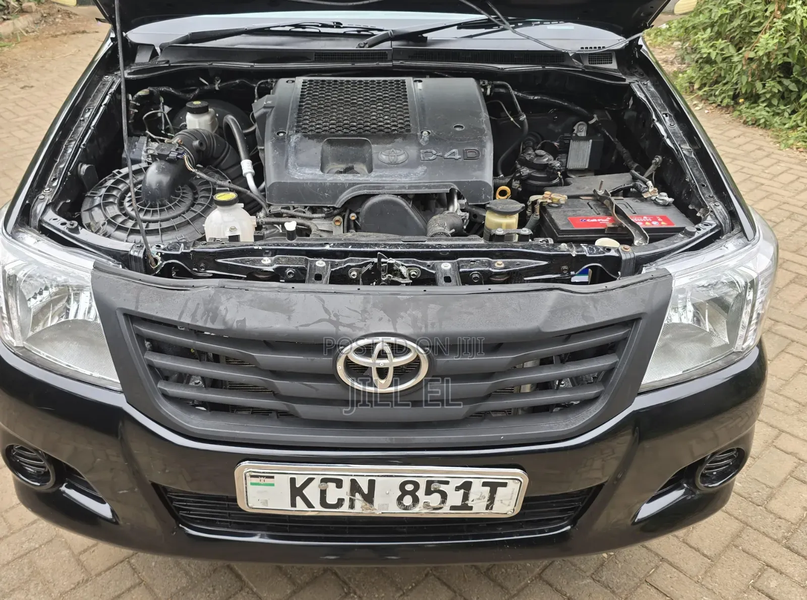 Toyota Hilux 2010 Black