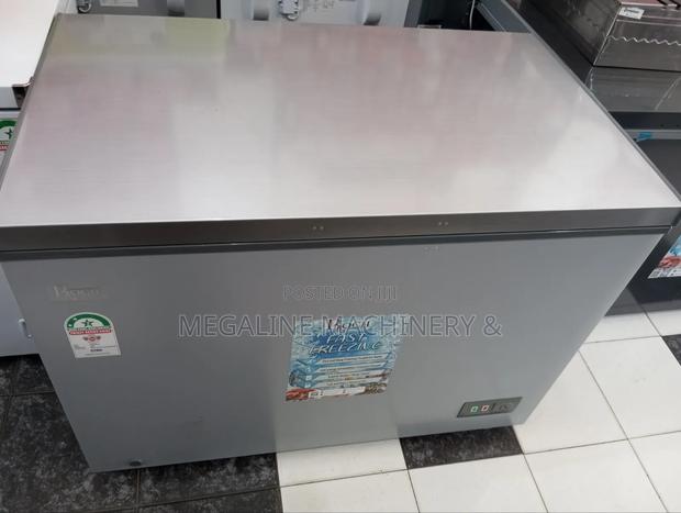 Roch Chest Freezer RCF/380k-B Capacity 316 LTRS