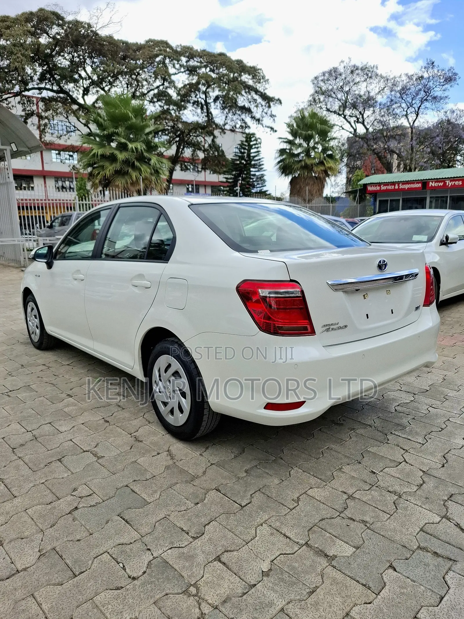 Toyota Axio 2019 Pearl