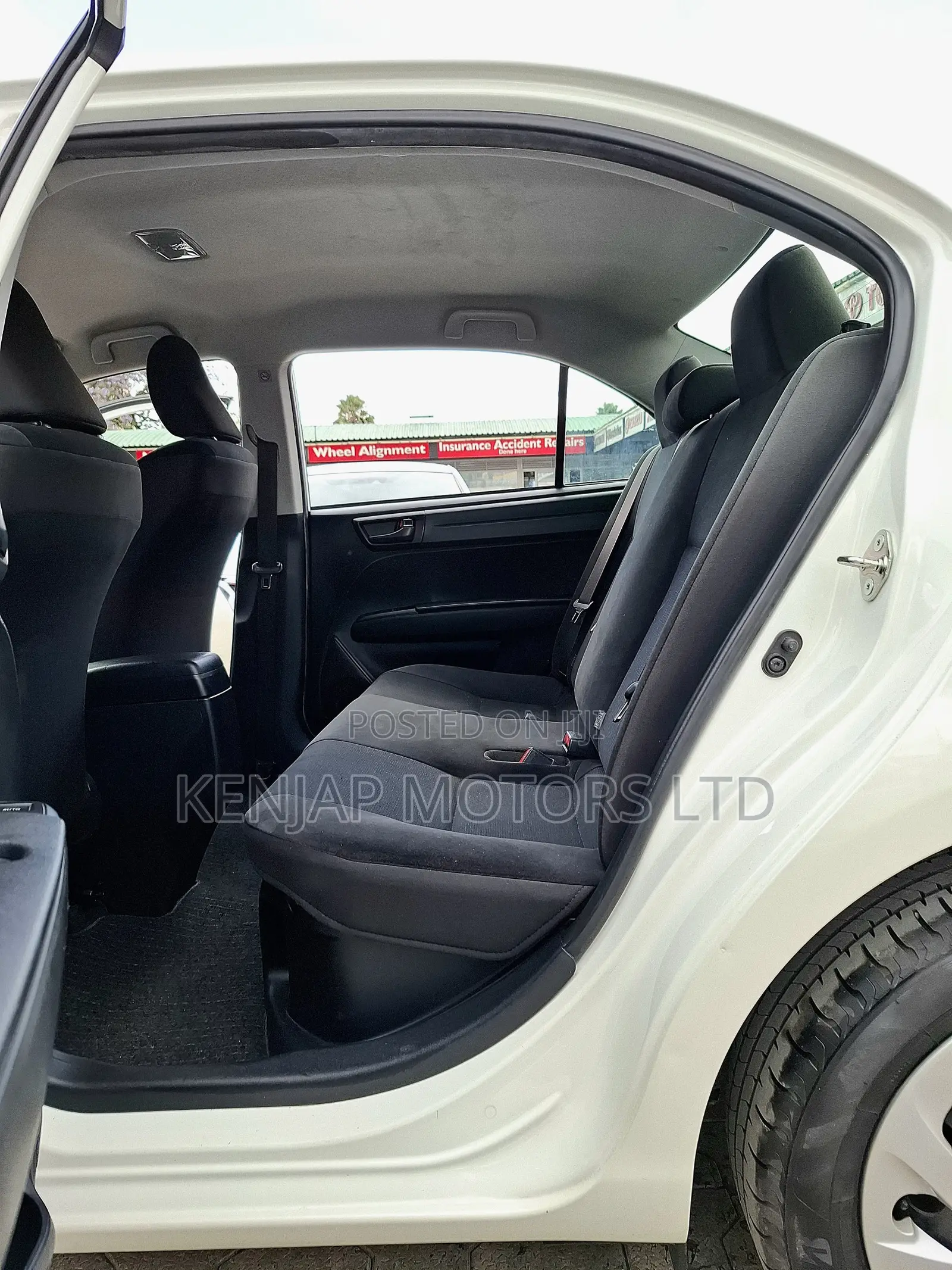 Toyota Axio 2019 Pearl