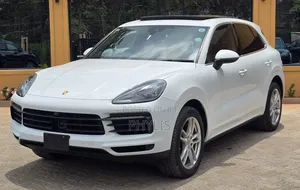 Porsche Cayenne S AWD 2019 White