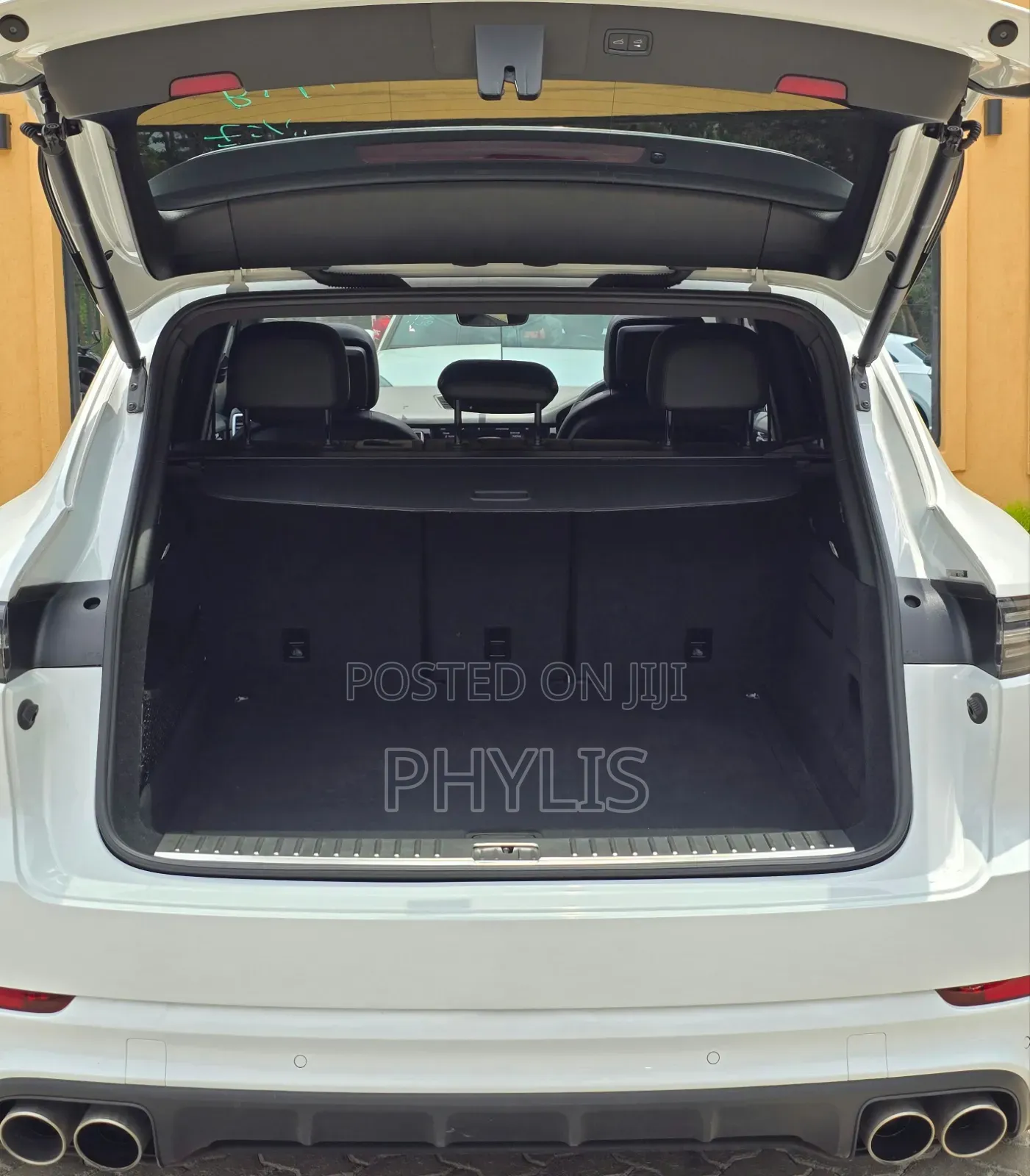 Porsche Cayenne S AWD 2019 White