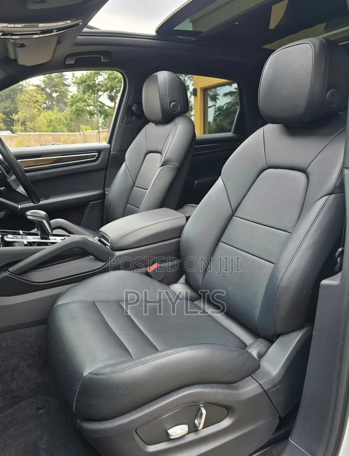 Porsche Cayenne S AWD 2019 White