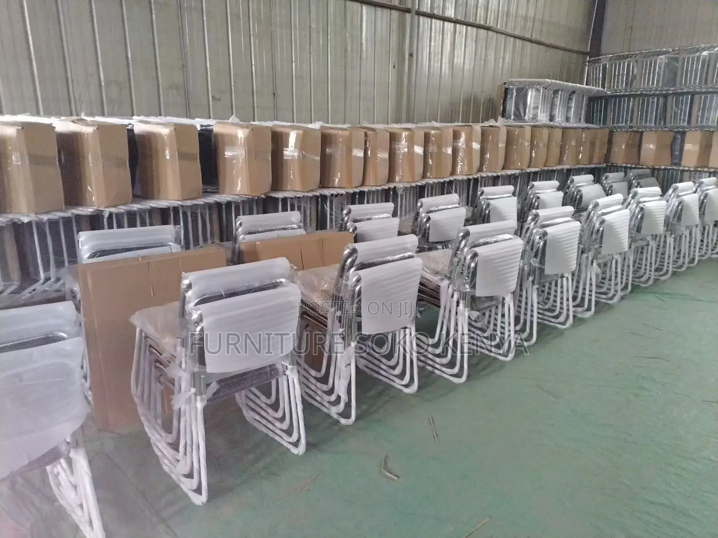Visitors Chair : Modern Stackable Office Visitor Chair