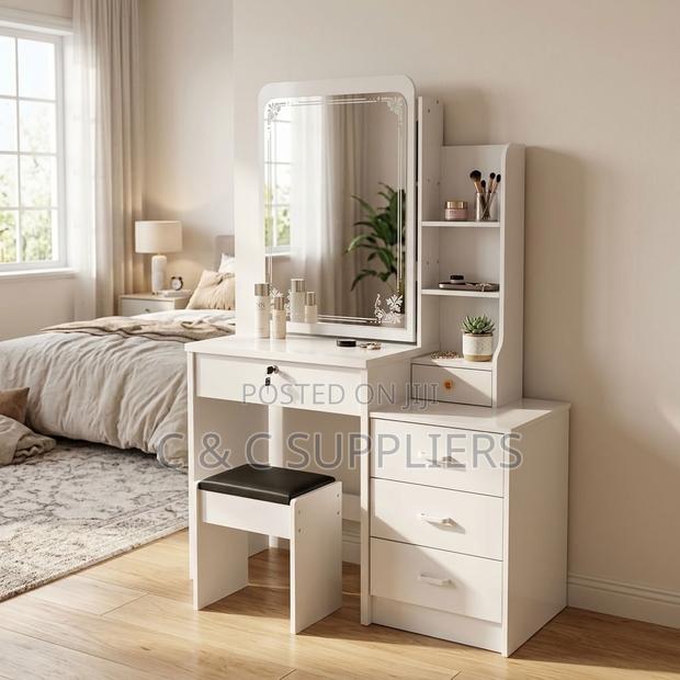 White Simple Make Up Table With Drawers - thumbnail 10