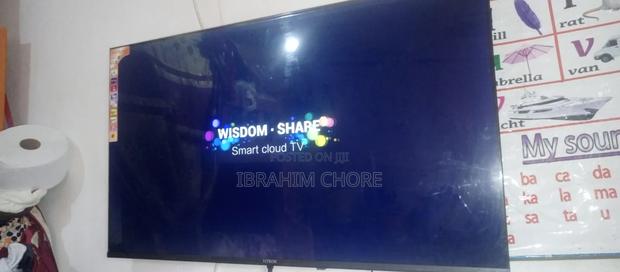 Vitron 43 Inch TV - thumbnail 3