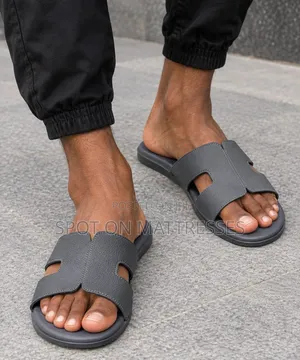 Men Sandals in Beige/Grey/Brown/Black. Sizes 40-45. We Deliver!