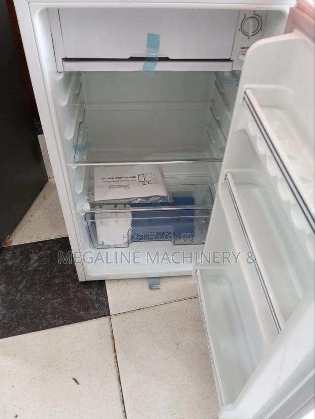 Ramtons Fridge RF/214 Capacity 90Ltrs - thumbnail 2
