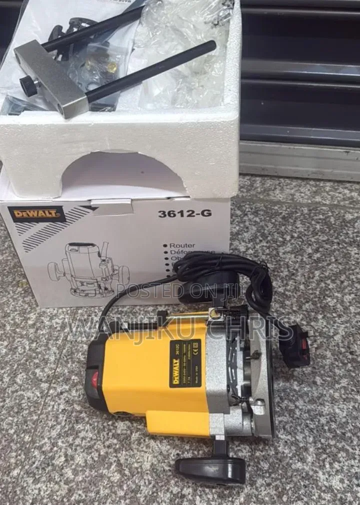 Electric DeWalt Wood Router