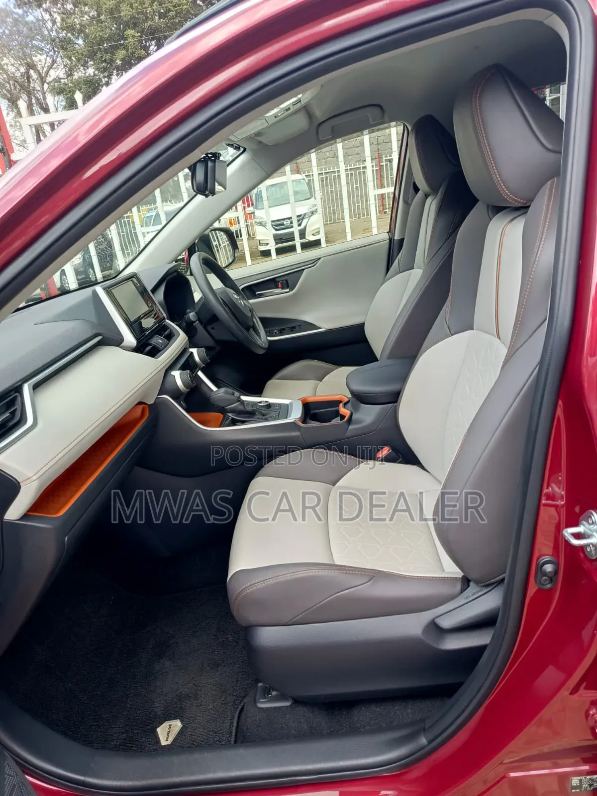 Toyota RAV4 2019 Red