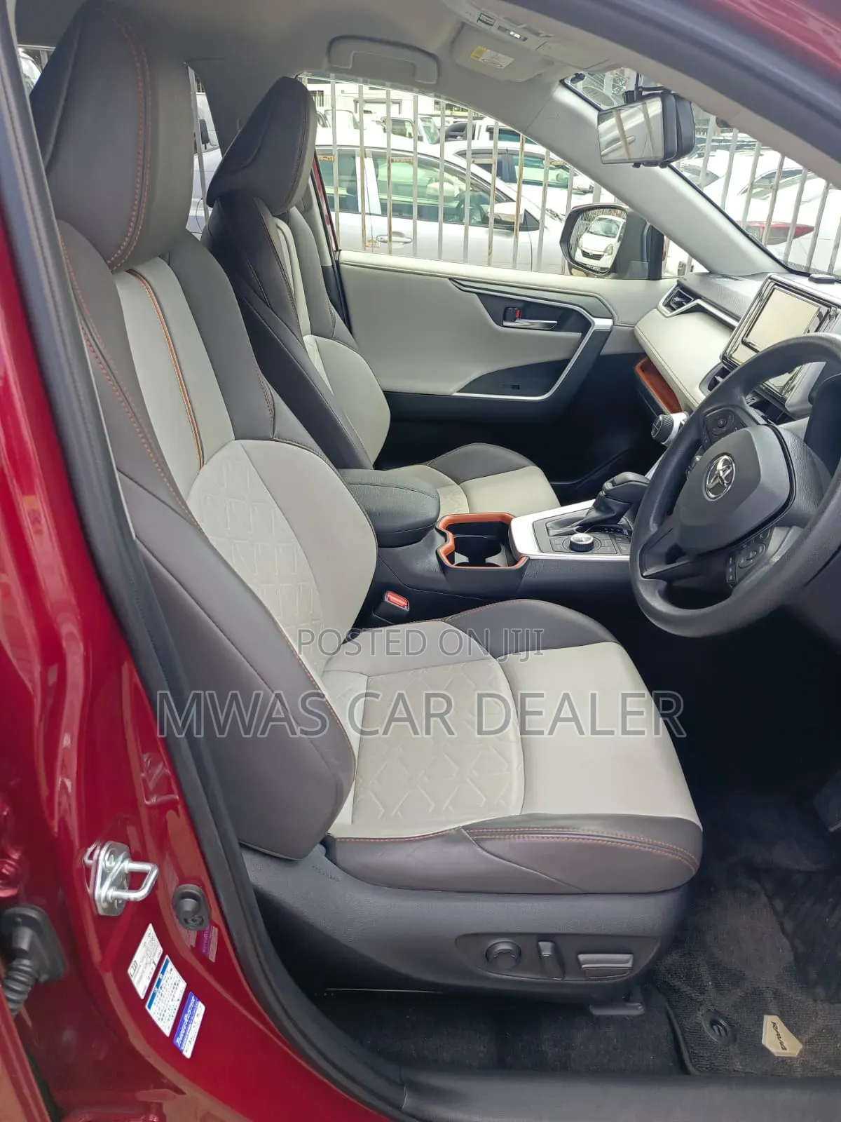 Toyota RAV4 2019 Red