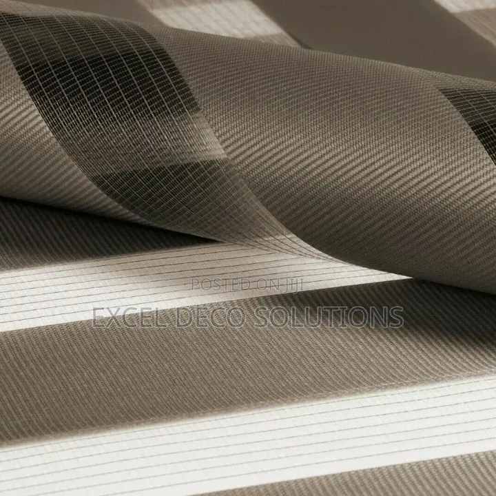 Privacy Window Covering/Zebra Roller Blinds