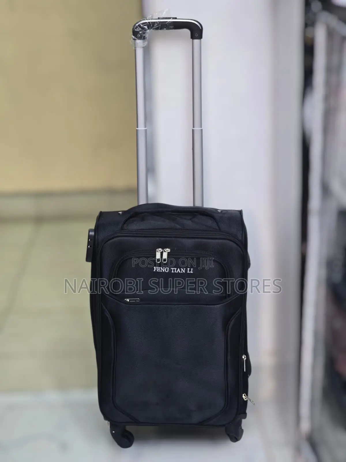Feng Tian Li Cabin Size Softside Travel Suitcase
