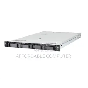 Server 32GB Intel Xeon HDD+SSD 500GB