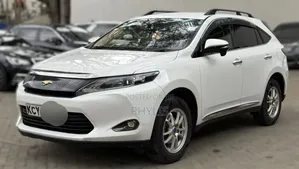 Toyota Harrier 2014 White