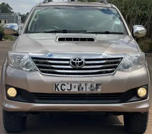 Toyota Fortuner 2009