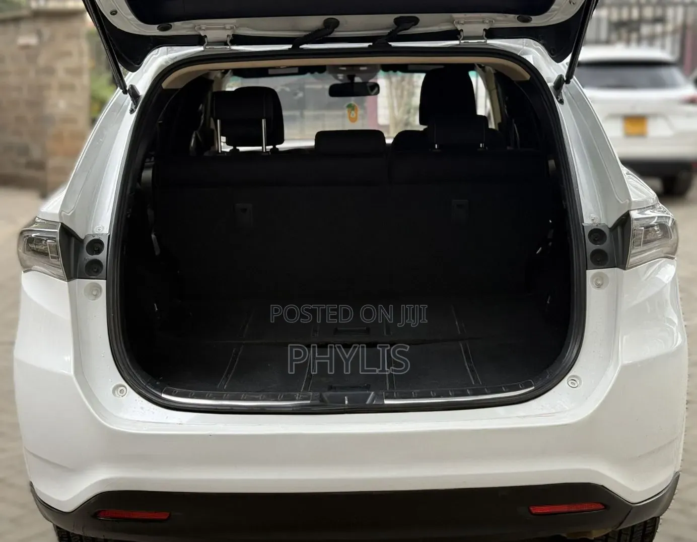 Toyota Harrier 2014 White