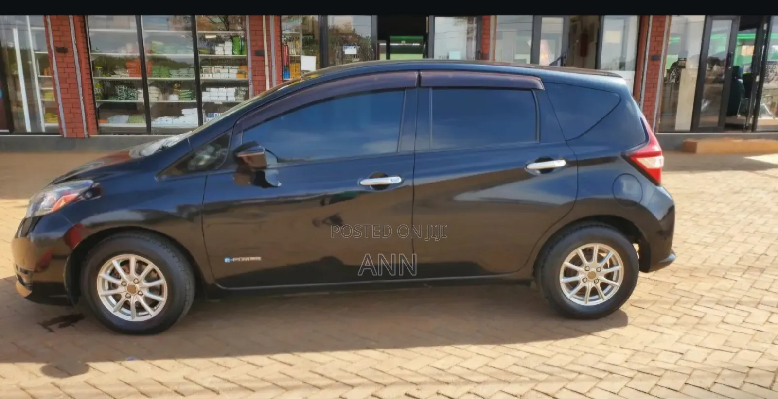 Nissan Note 1.2 Hybrid 2017 Black