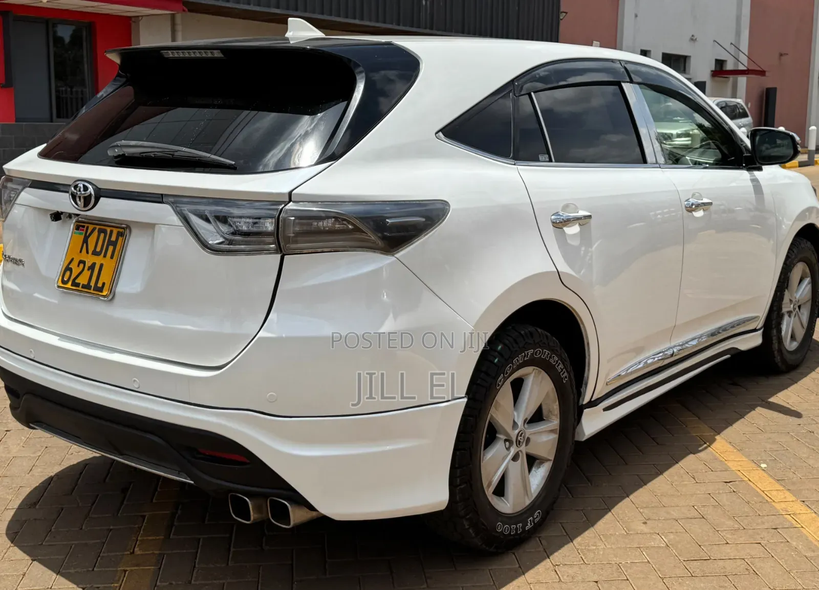 Toyota Harrier 2.0 2015 White