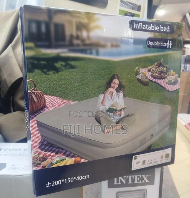 Inflatable Air Mattress | Elevated | Built-in Pump | 2 Sizes - thumbnail 4