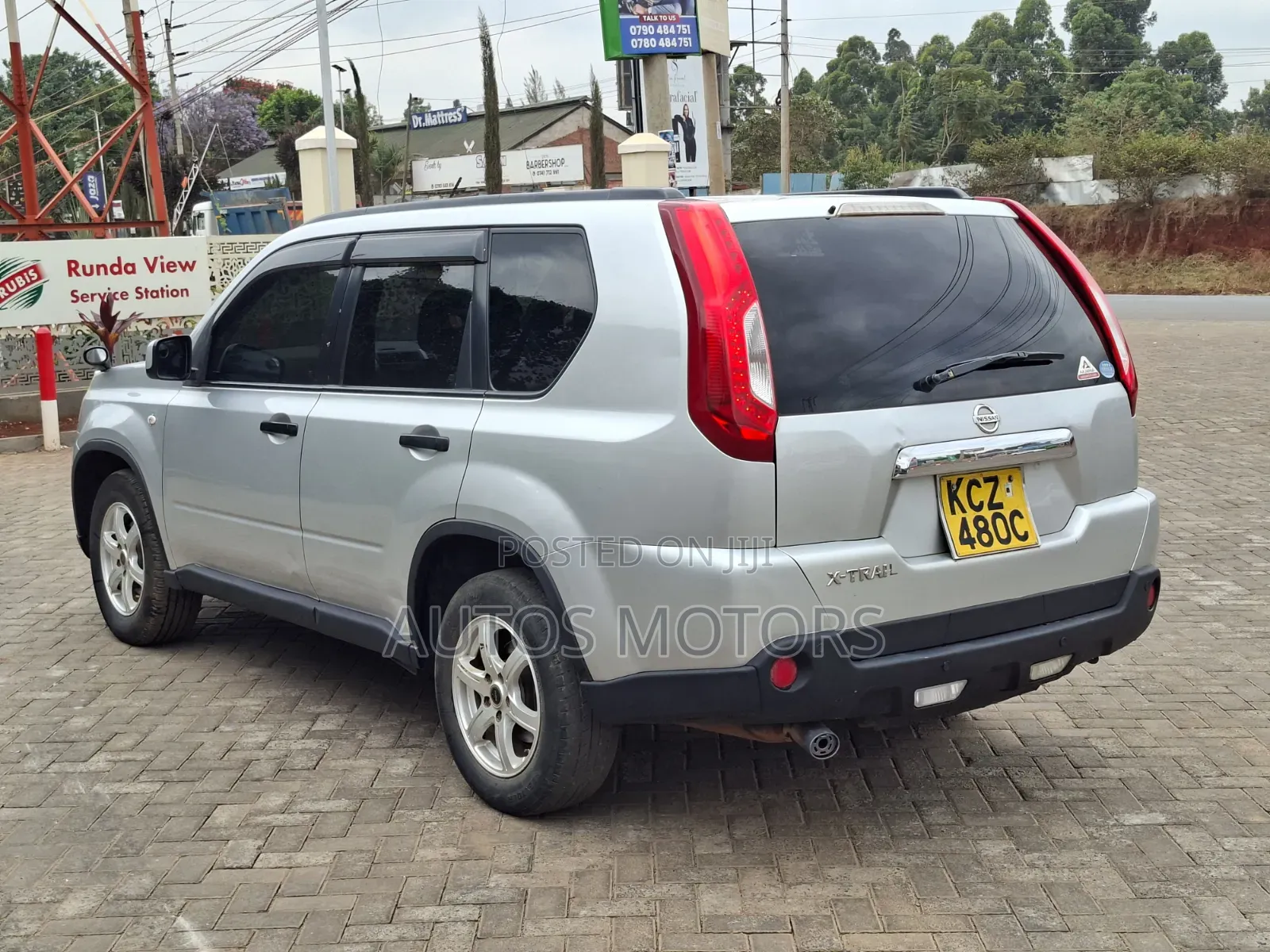 Nissan X-Trail 2.0 Petrol AWD 2013 Silver