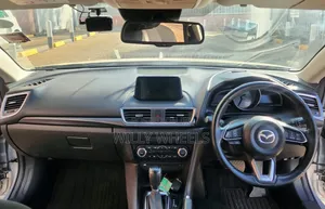 Mazda Axela 2018 Silver