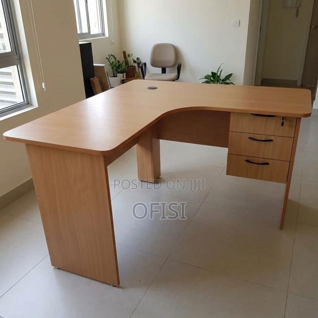 Office Desk; 1.2-Metre Ergonomic Study Desk - thumbnail 5