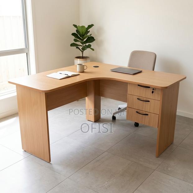 Office Desk; 1.2-Metre Ergonomic Study Desk - thumbnail 7