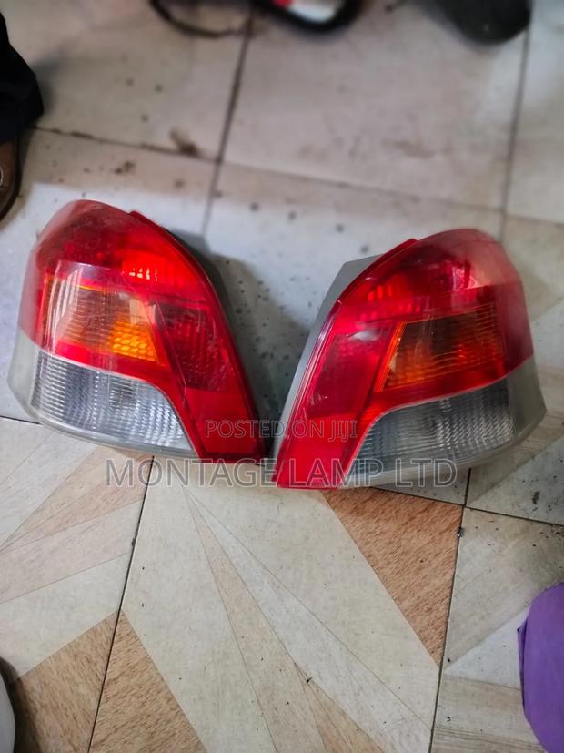 Toyota Vitz 2008 Tail Light - main view