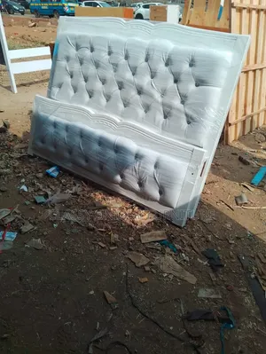 4x6 White Mocket Beds