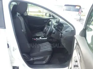 Mazda Demio 2019 White