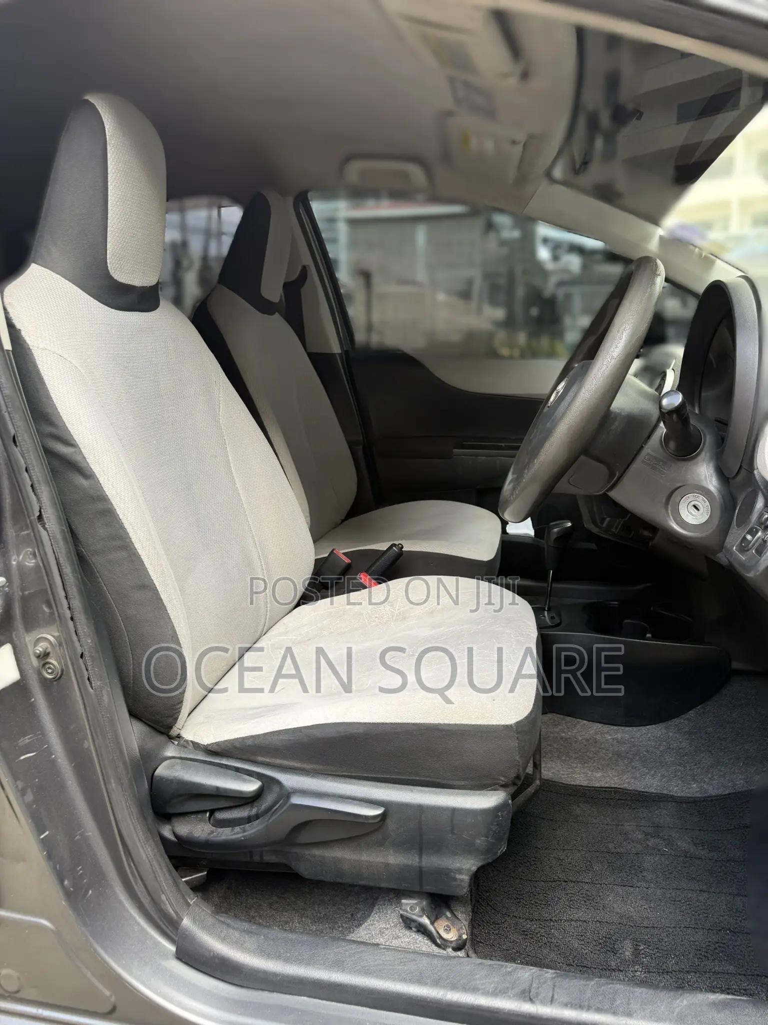 Toyota Vitz 2013 Gray