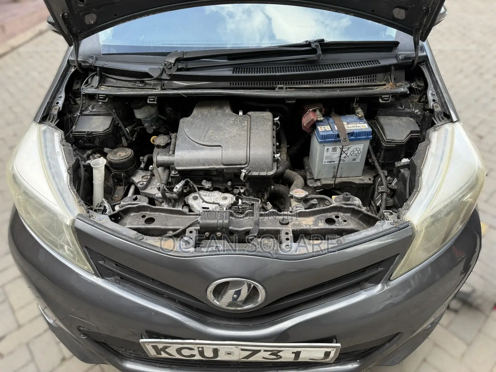 Toyota Vitz 2013 Gray