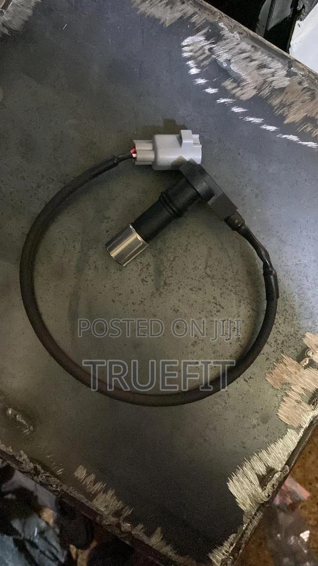 Crankshaft Position Sensor Toyota Prado/Hilux - main view