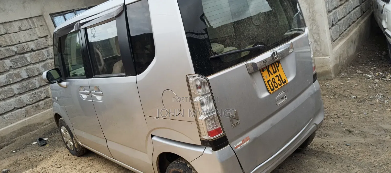 Honda N-Box 660 FWD 2015 Silver