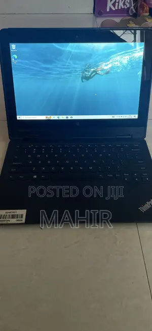Laptop Lenovo Yoga 11e 8GB Intel Celeron HDD 500GB