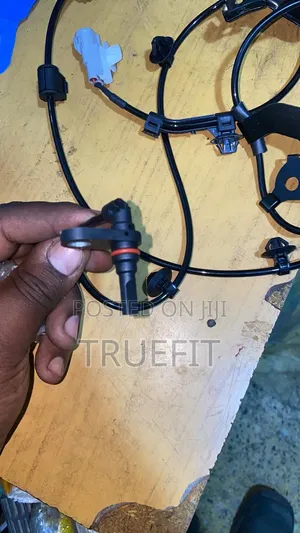 Abs Sensor for Toyota Hilux /Revo/Fortuner