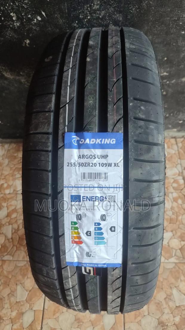 255/50r20 Roadking Tyre