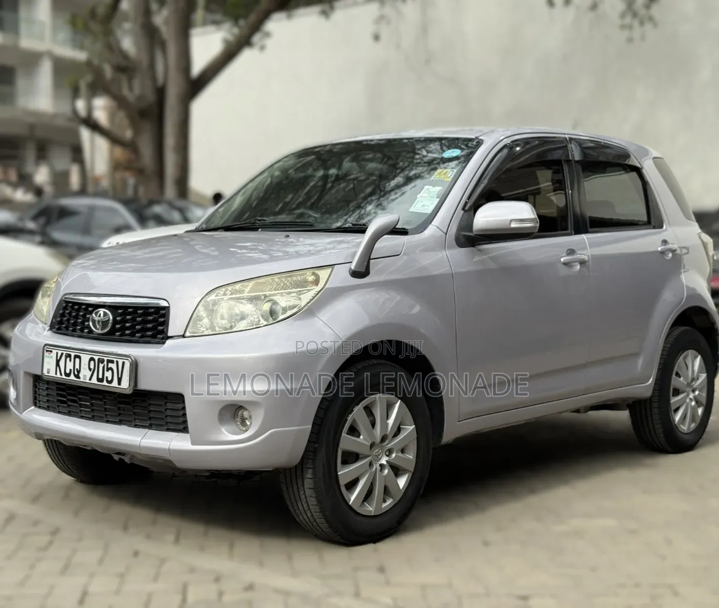 Toyota Rush 1.5 AWD 2011 Silver