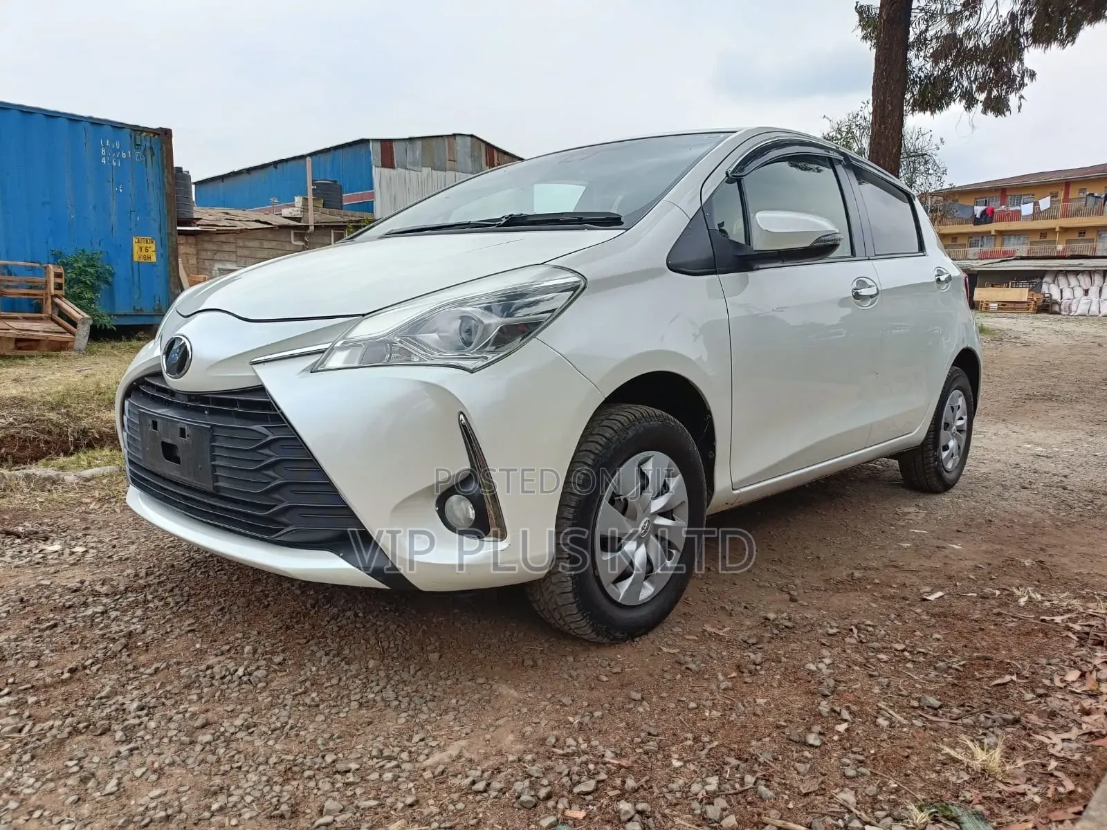 Toyota Vitz 2019 White