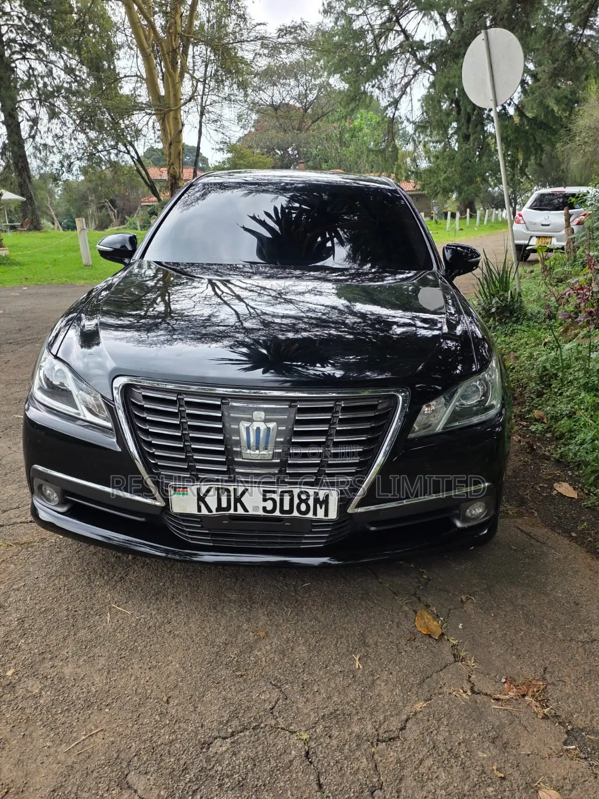 Toyota Crown 2016 Black