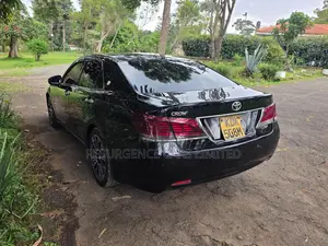 Toyota Crown 2016 Black