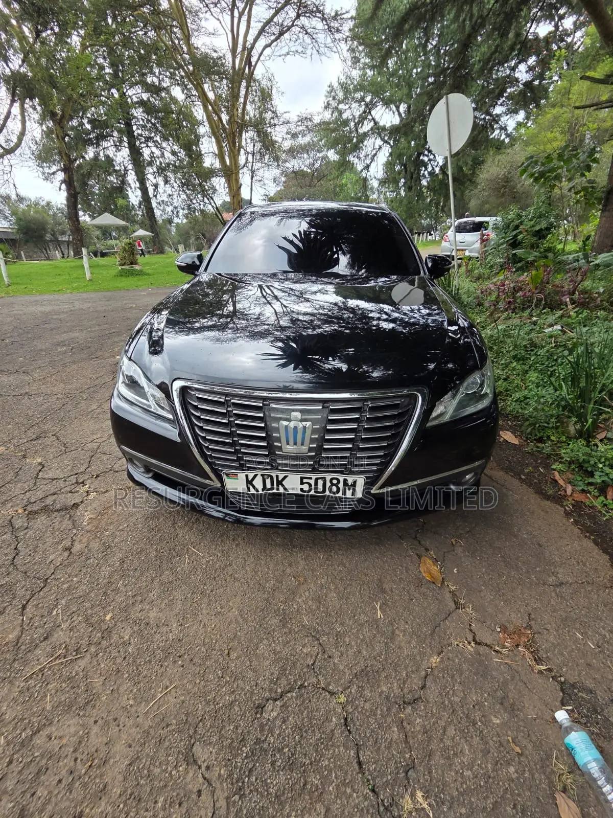 Toyota Crown 2016 Black