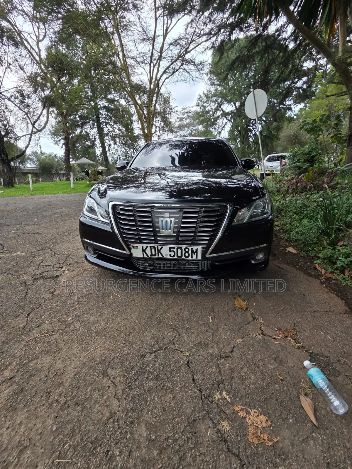 Toyota Crown 2016 Black