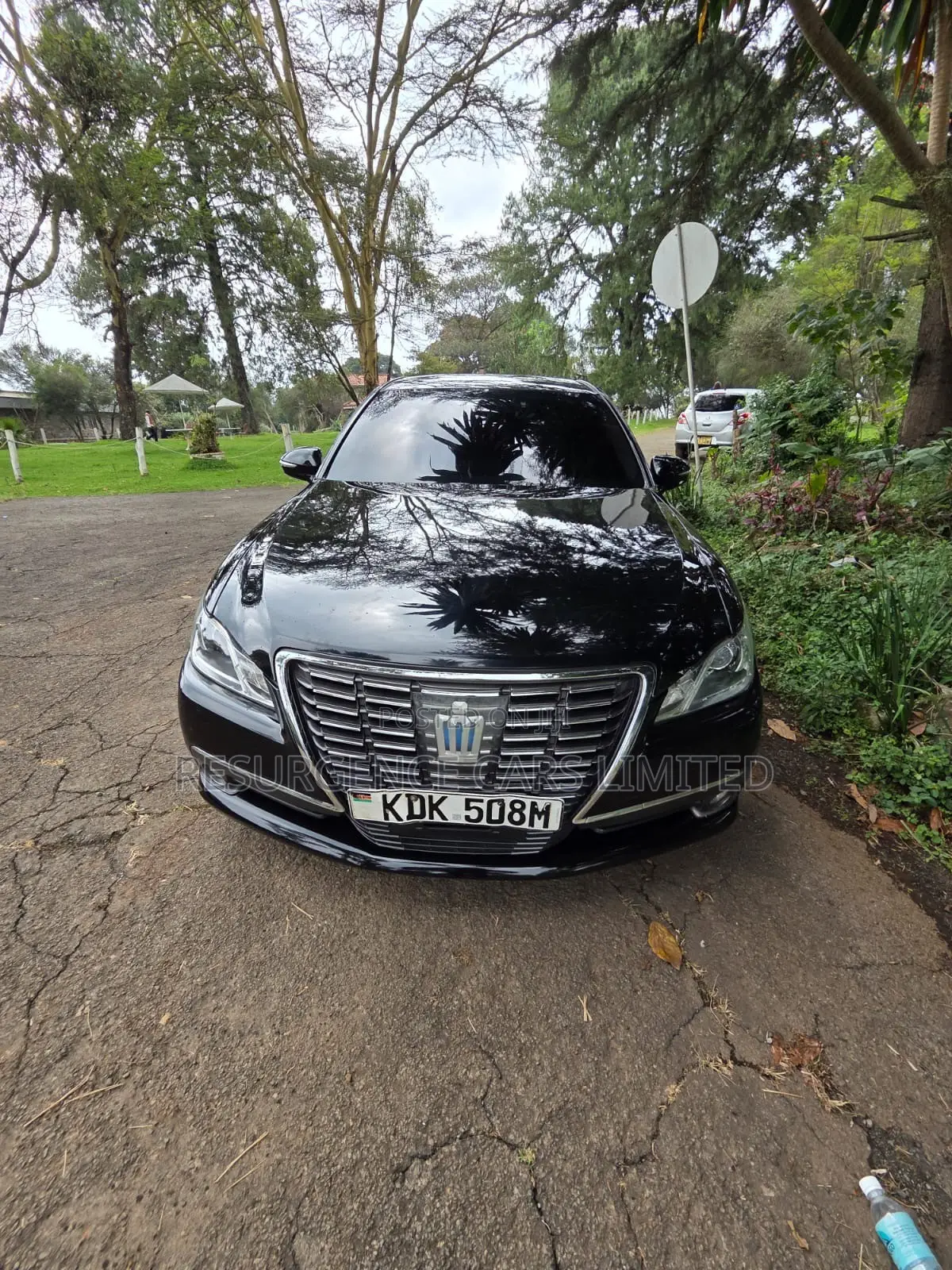 Toyota Crown 2016 Black