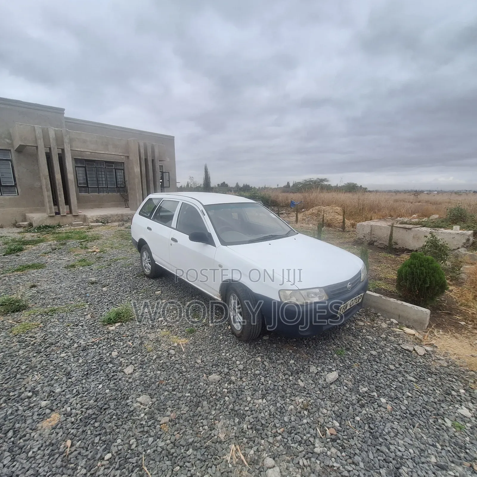 Nissan Advan 2007 White
