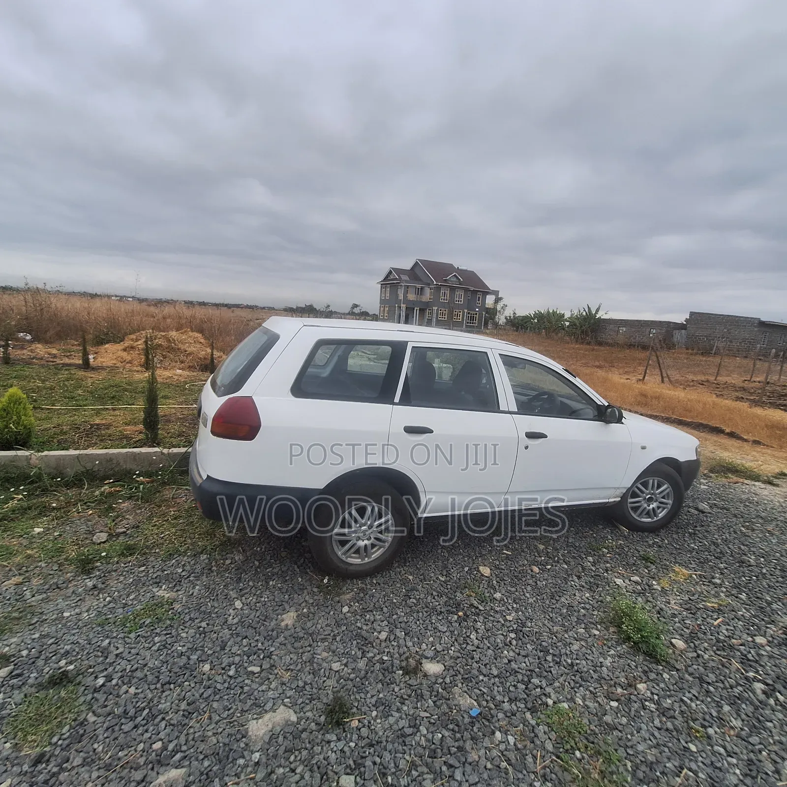 Nissan Advan 2007 White