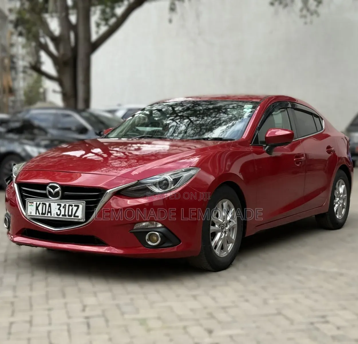 Mazda Axela SV Premium 2014 Red