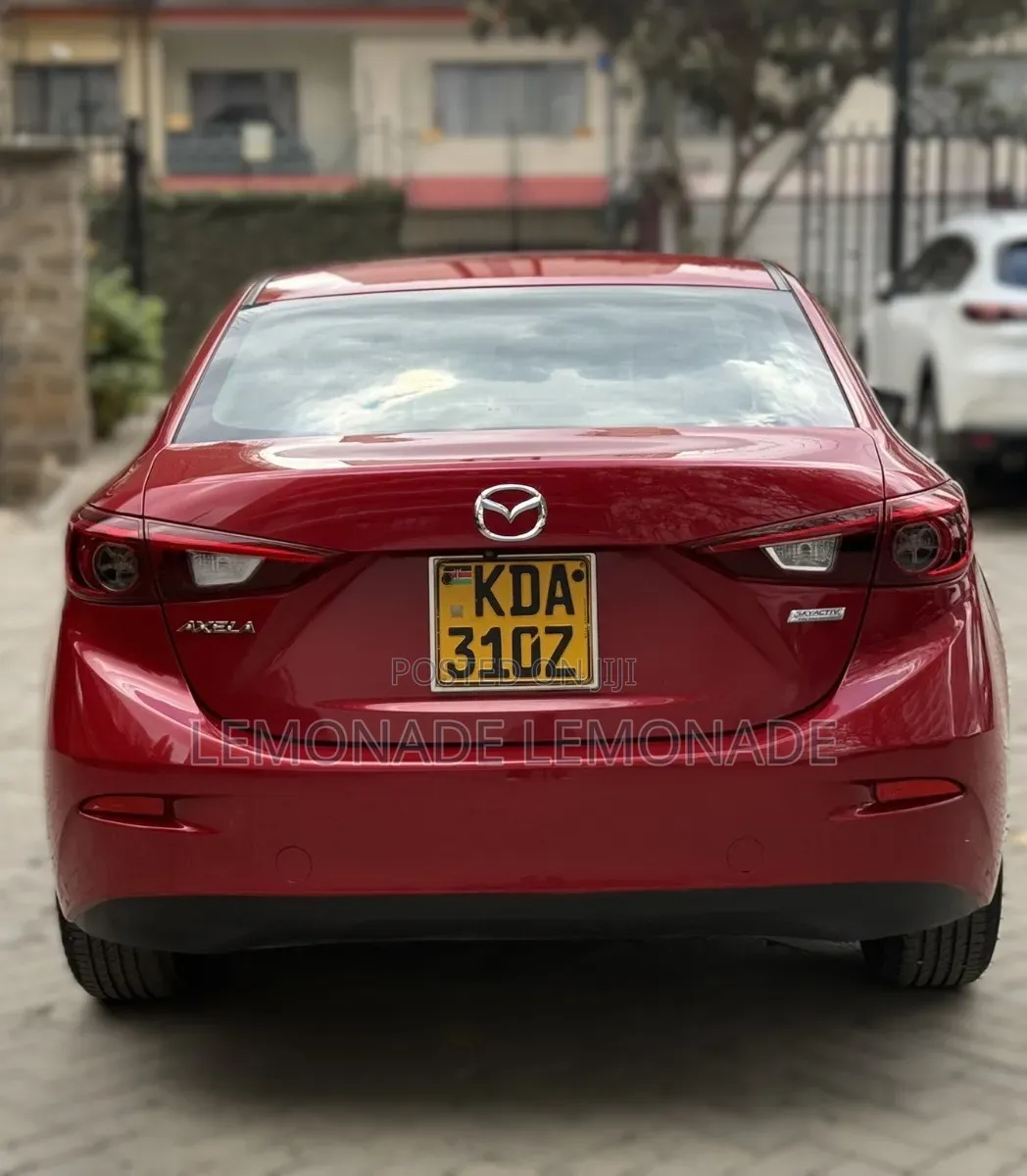 Mazda Axela SV Premium 2014 Red