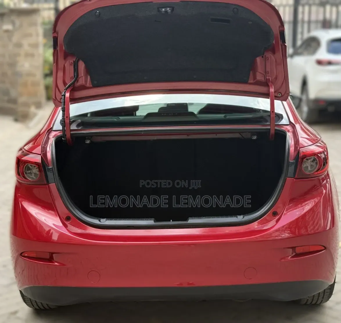 Mazda Axela SV Premium 2014 Red